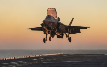 66 Lockheed Martin F 35 Lightning Ii Hd Wallpapers Background