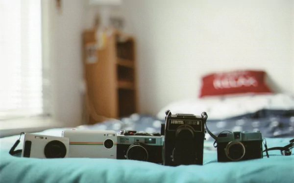 vintage camera ricoh blur man made camera HD Desktop Wallpaper | Background Image