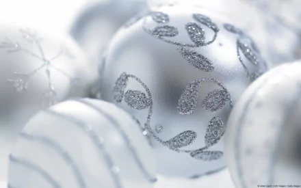  Silver Christmas Ornaments