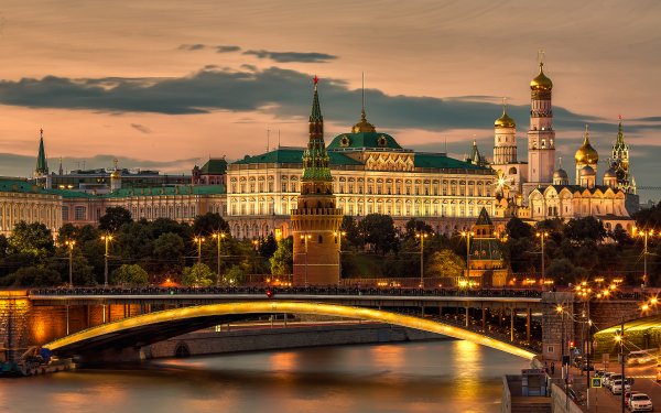 Man Made Moscow Cities Russia City Bridge Kremlin HD Wallpaper | Background Image