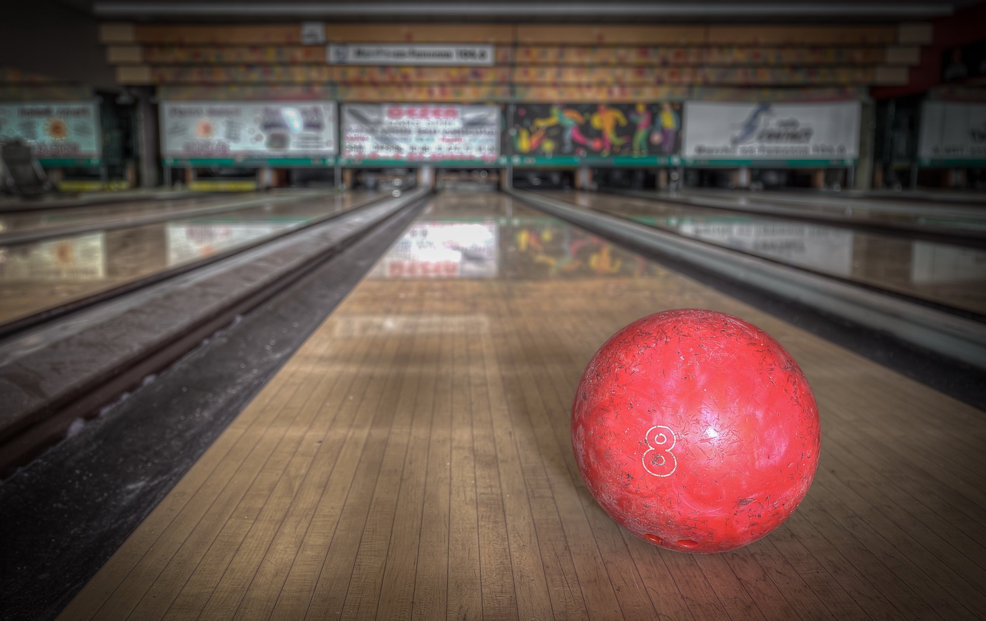 Download Depth Of Field Ball Bowling Sports 4k Ultra HD Wallpaper