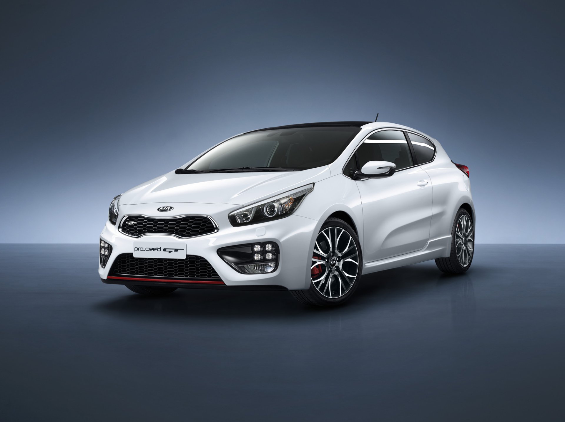 Download Compact Car Car White Car Kia Vehicle Kia Ceed HD Wallpaper