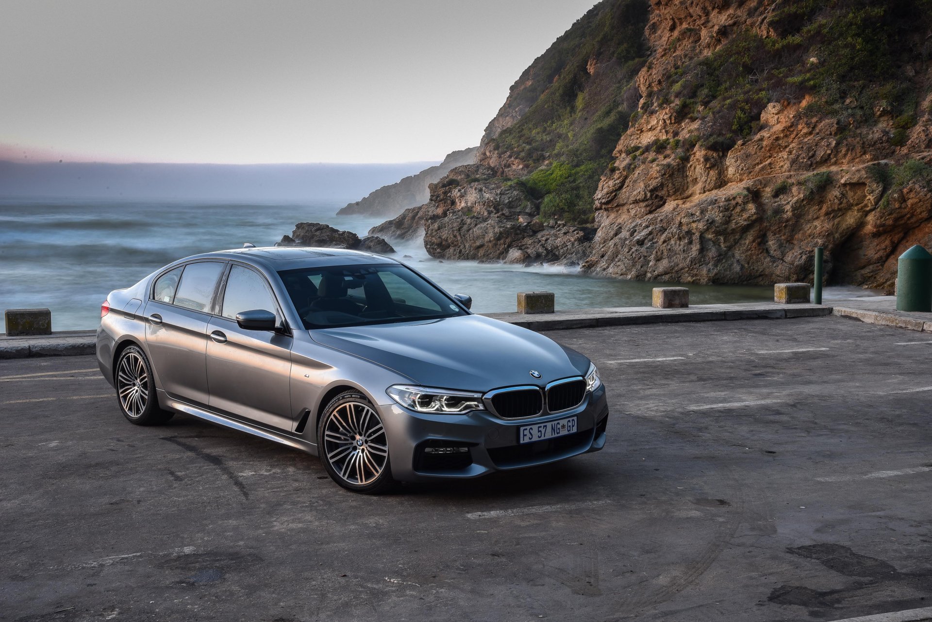 Download Silver Car Car BMW Vehicle BMW 5 Series 4k Ultra HD Wallpaper 