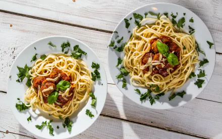  Spaghetti with Meatballs