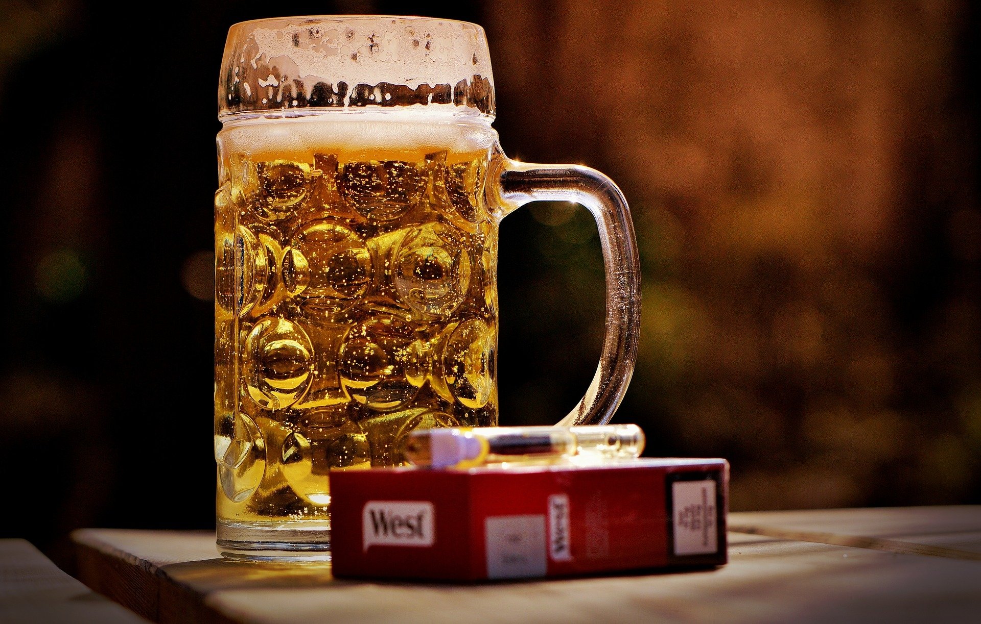 Download Food Beer HD Wallpaper | 1920x1223 | Wallpaper Abyss