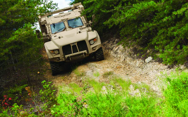 Oshkosh Defense JLTV (Joint Light Tactical Vehicle) by Oshkosh Defense