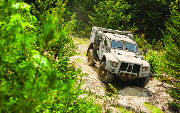  Oshkosh Defense JLTV (Joint Light Tactical Vehicle) by Oshkosh Defense