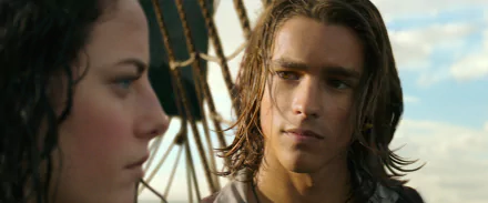Carina Smyth Kaya Scodelario Henry Turner Brenton Thwaites movie Pirates Of The Caribbean: Dead Men Tell No Tales HD Desktop Wallpaper | Background Image