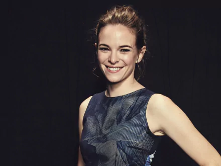 woman Danielle Panabaker HD Desktop Wallpaper | Background Image