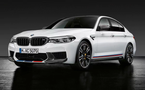 sedan white car car BMW vehicle BMW M5 HD Desktop Wallpaper | Background Image