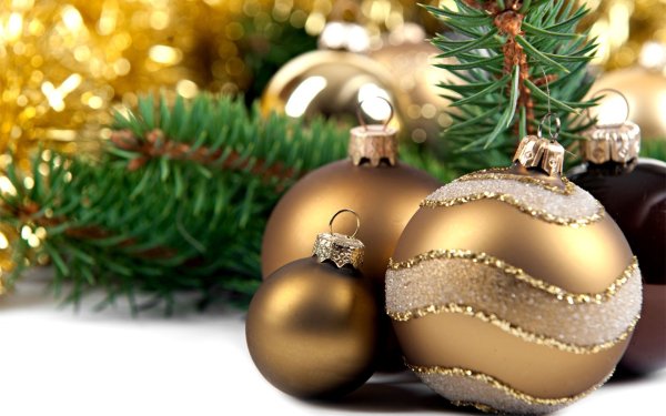 Holiday Christmas Decoration Golden Bokeh Bauble HD Wallpaper | Background Image