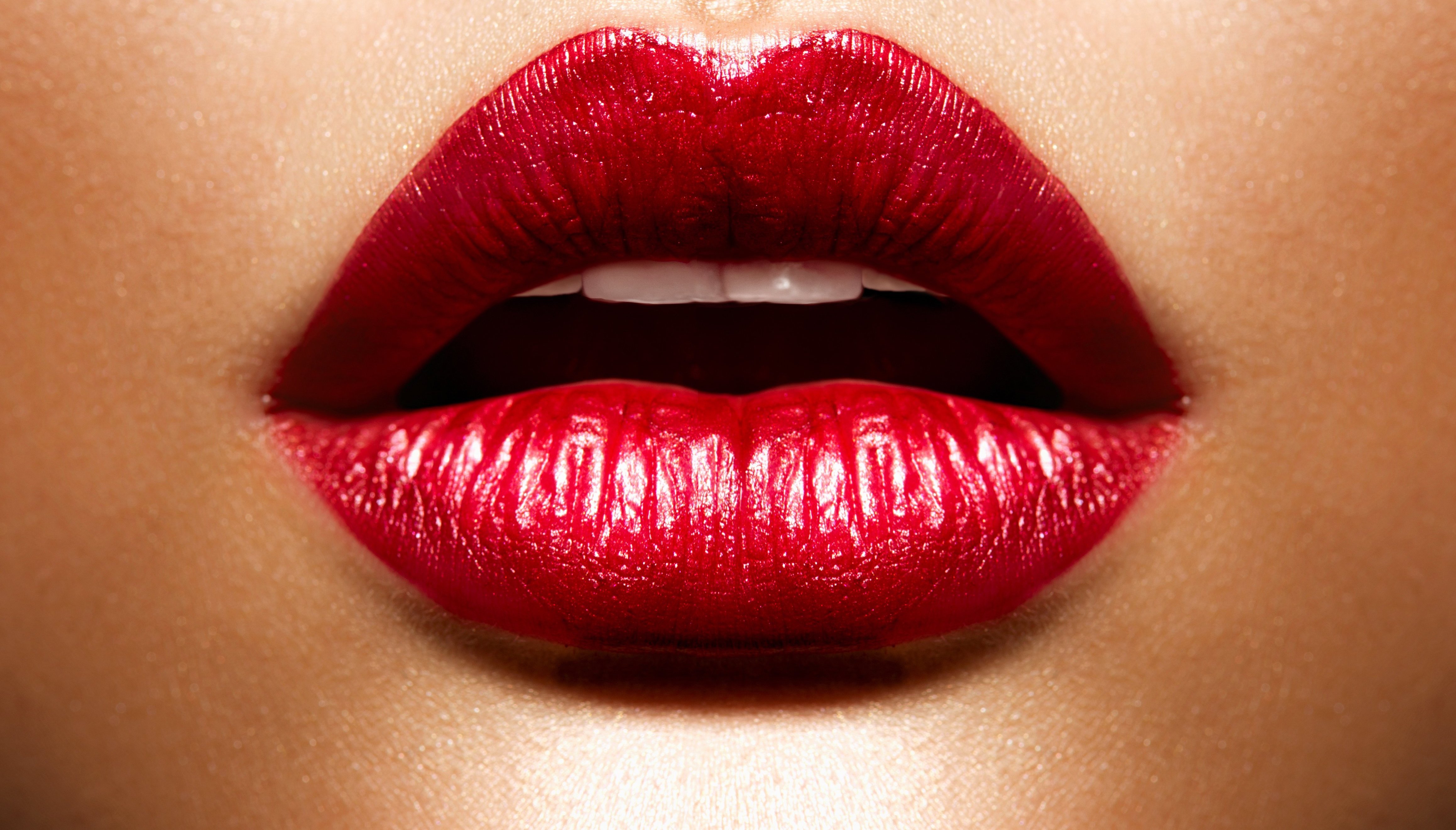 Red Lip Wallpaper