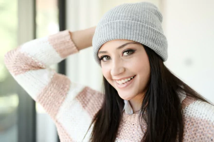 smile brown eyes black hair hat model woman Avi Love HD Desktop Wallpaper | Background Image