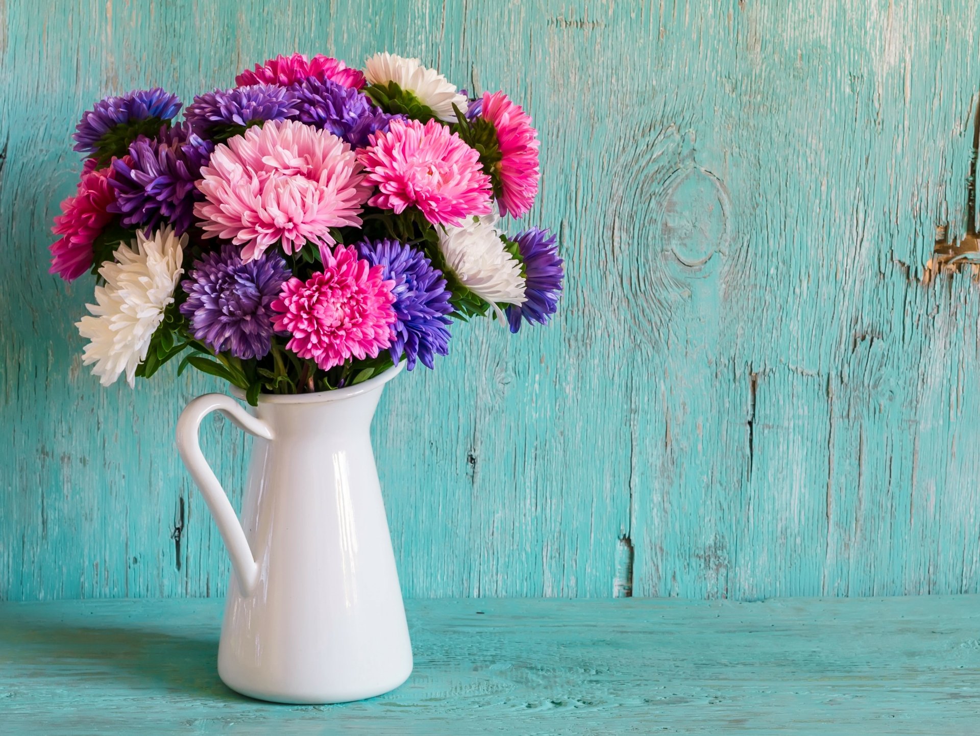 Download Bouquet Pitcher Vase Colorful Daisy Flower Photography Still Life 4k Ultra HD Wallpaper