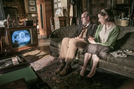 Sally Hawkins Richard Jenkins movie The Shape of Water HD Desktop Wallpaper | Background Image