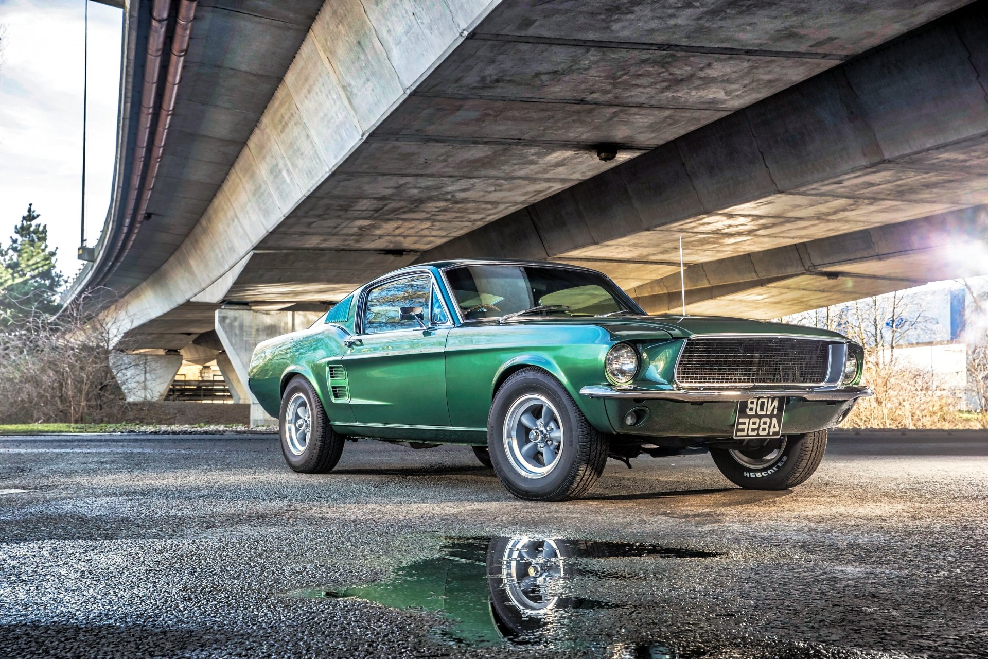 Download Fastback Muscle Car Green Car Car Ford Ford Mustang Vehicle Ford Mustang Fastback 4k Ultra HD Wallpaper