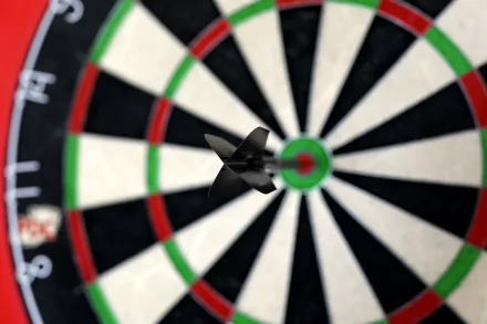 man made darts HD Desktop Wallpaper | Background Image