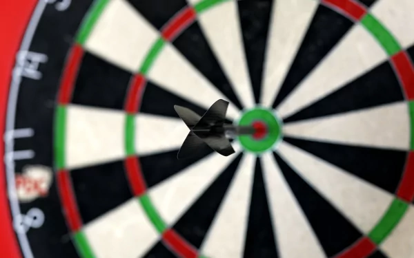 man made darts HD Desktop Wallpaper | Background Image