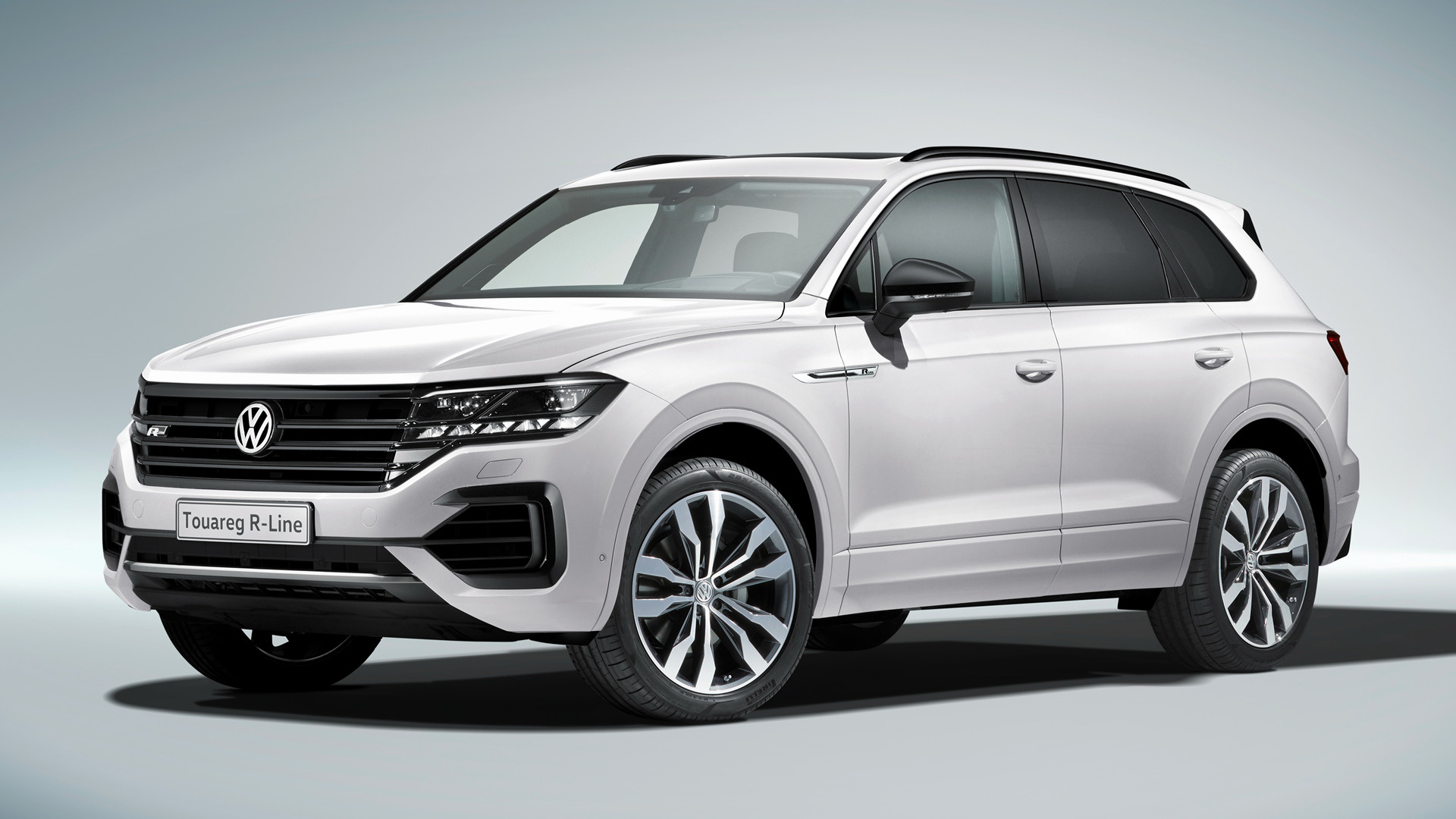 Volkswagen Touareg R-Line HD Wallpaper