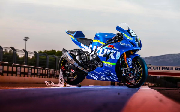 vehicle Suzuki GSX-R1000 HD Desktop Wallpaper | Background Image