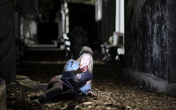 Olivia Holt TV Show Cloak & Dagger HD Desktop Wallpaper | Background Image