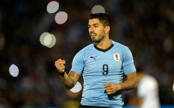 Uruguayan soccer Luis Suárez Sports HD Desktop Wallpaper | Background Image