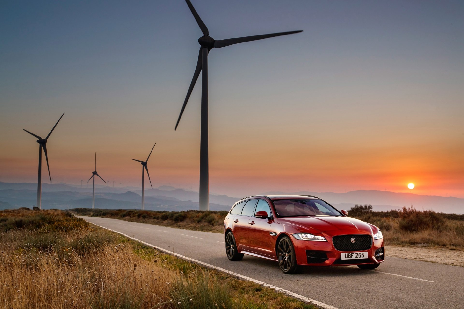 Download Car Jaguar (Car) Vehicle Jaguar XFR-S Sportbrake 4k Ultra HD Wallpaper