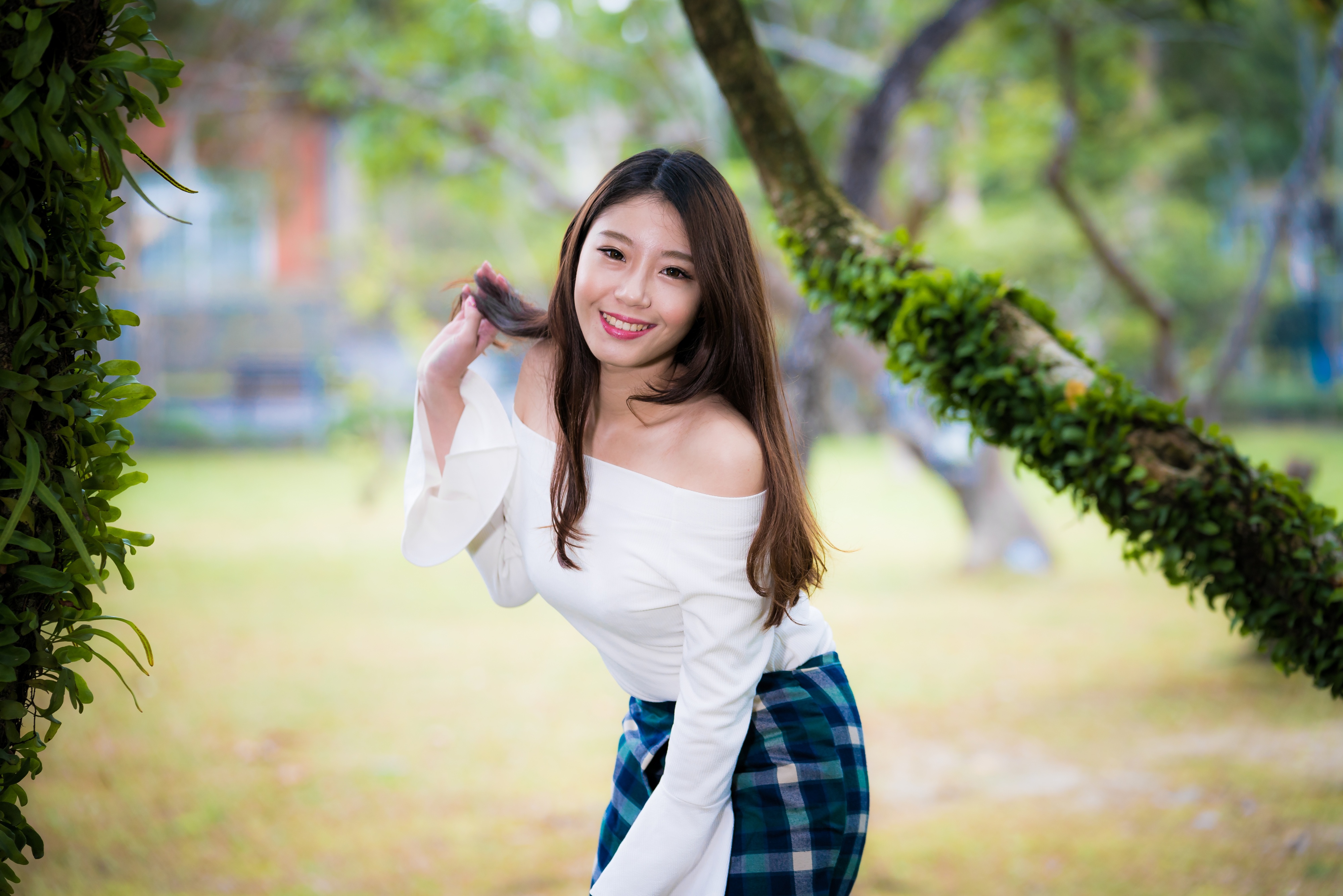 Download Long Hair Brunette Brown Eyes Lipstick Smile Depth Of Field Model Woman Asian 4k Ultra