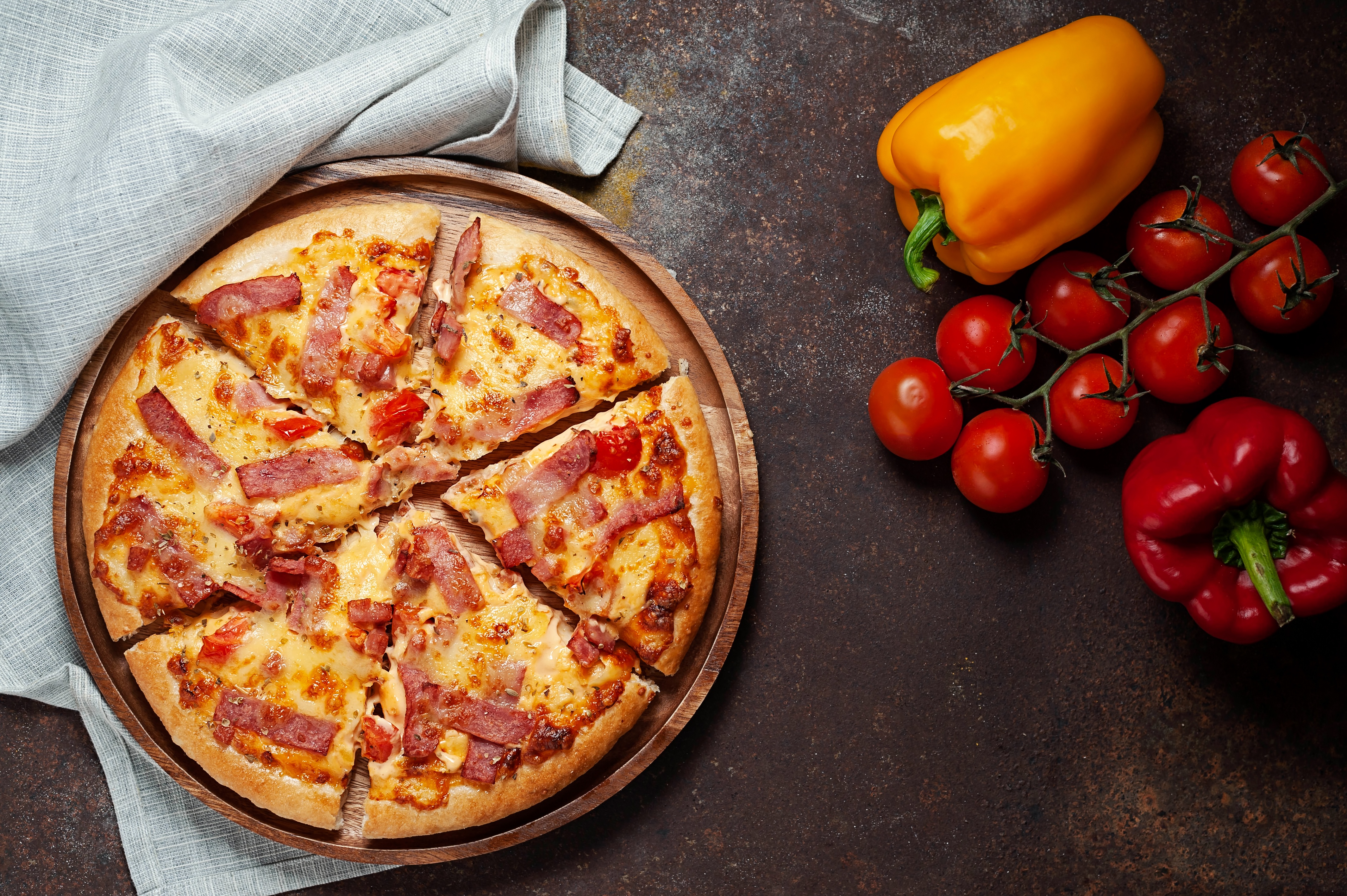 Pizza 4k Ultra HD Wallpaper | Background Image | 4256x2832 | ID:941112