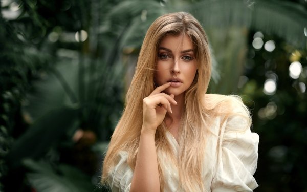 Women Model Blonde Long Hair Depth Of Field Green Eyes HD Wallpaper | Background Image
