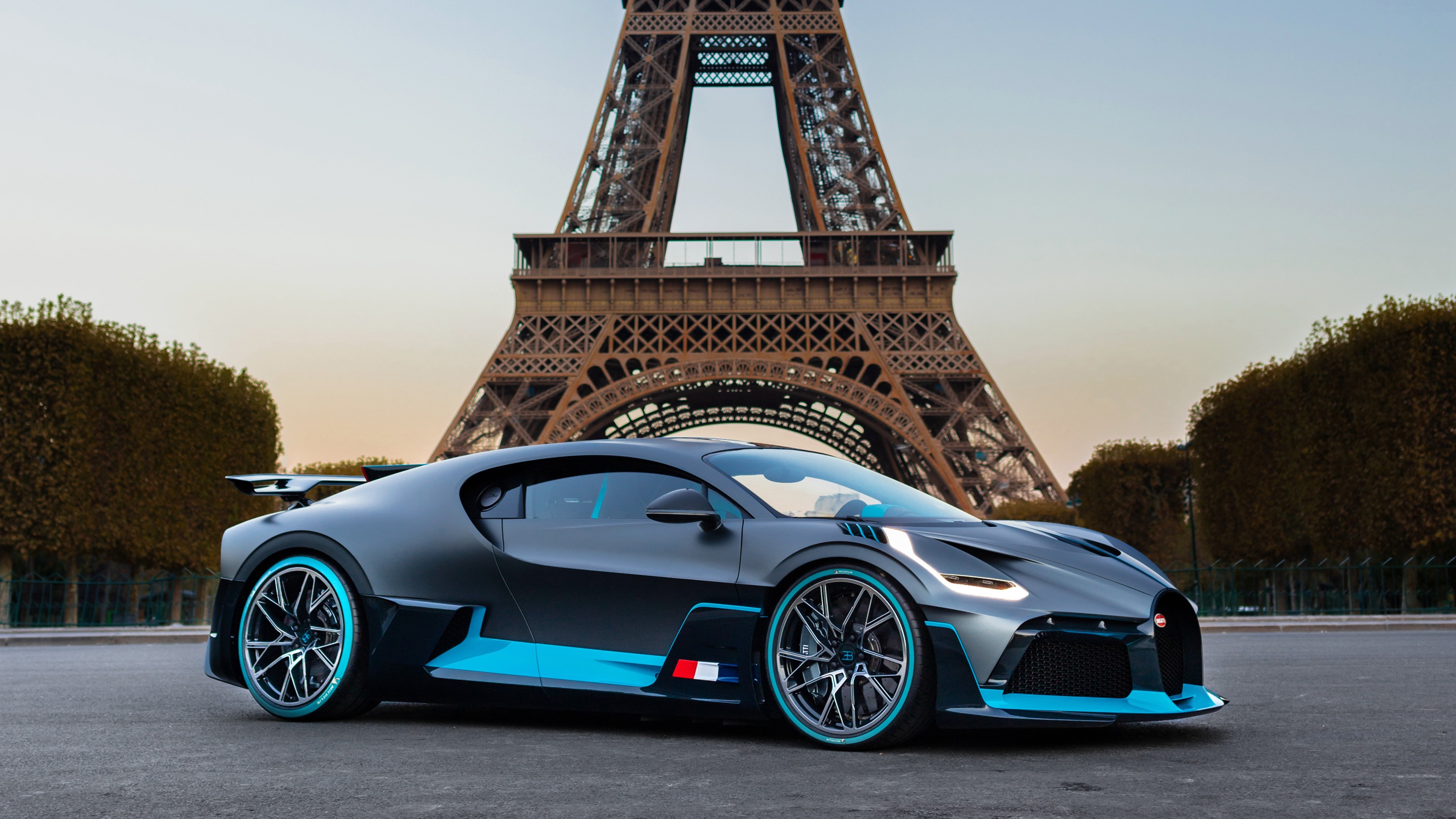 Vehicles Bugatti Divo HD Wallpaper | Background Image