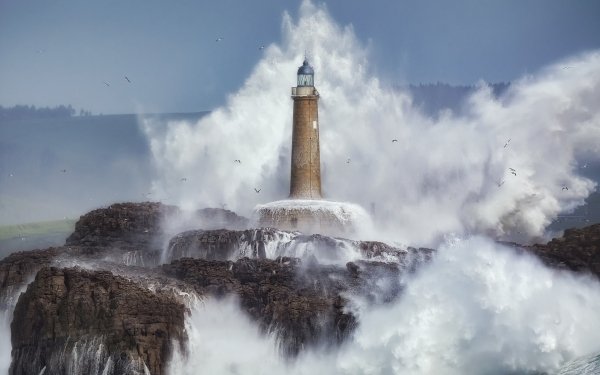 Man Made Lighthouse Building Wave HD Wallpaper | Background Image