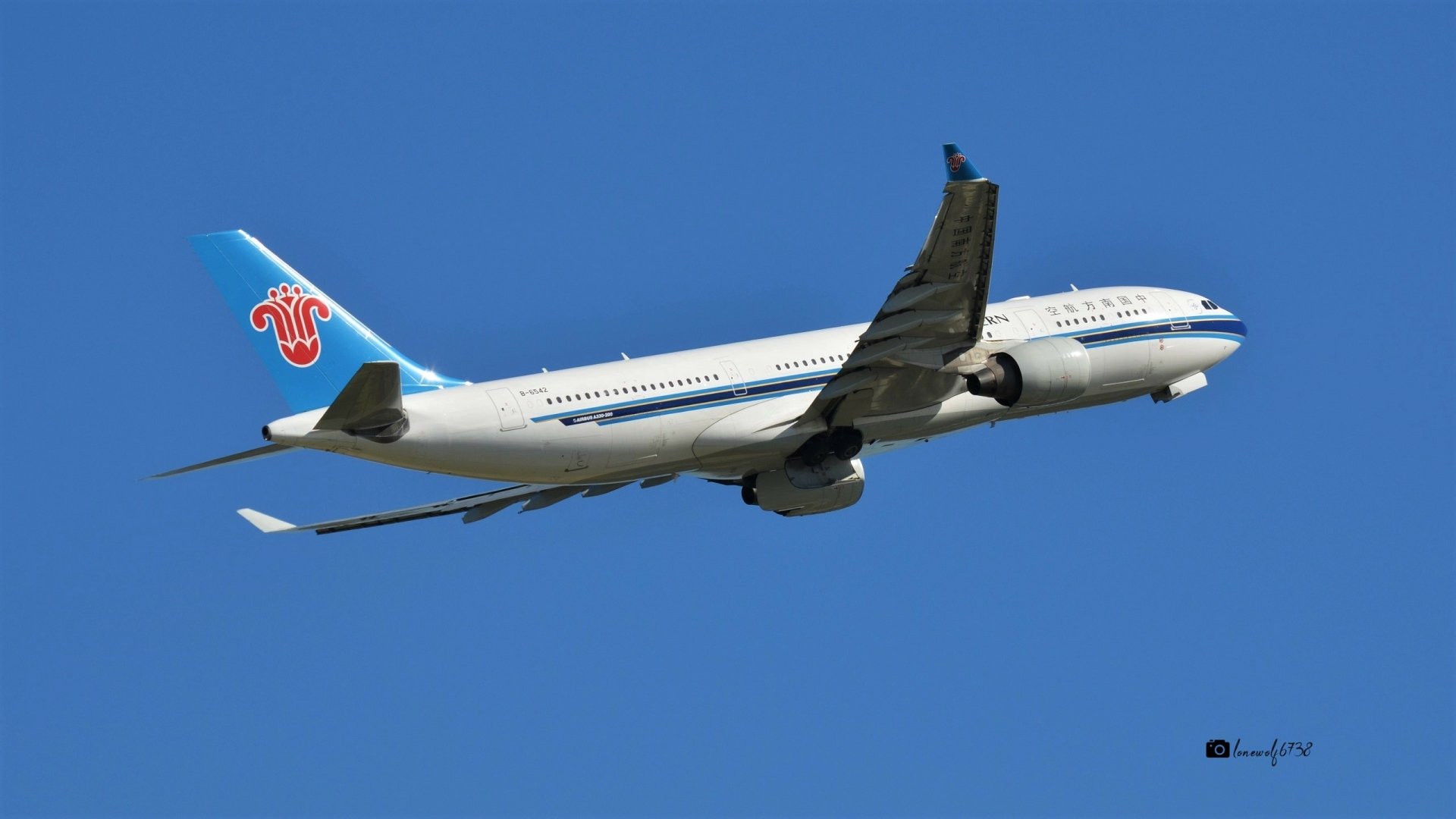B-6542 China Southern Airlines Airbus A330-223 Over Sydney Airport by lonewolf6738