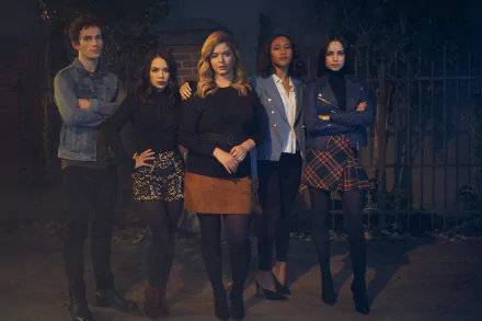 Eli Brown Sydney Park Sofia Carson Janel Parrish sasha pieterse TV Show Pretty Little Liars: The Perfectionists HD Desktop Wallpaper | Background Image
