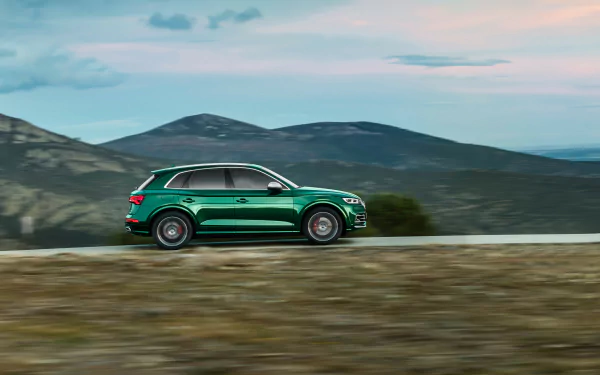 SUV green car car Audi vehicle Audi SQ5 HD Desktop Wallpaper | Background Image