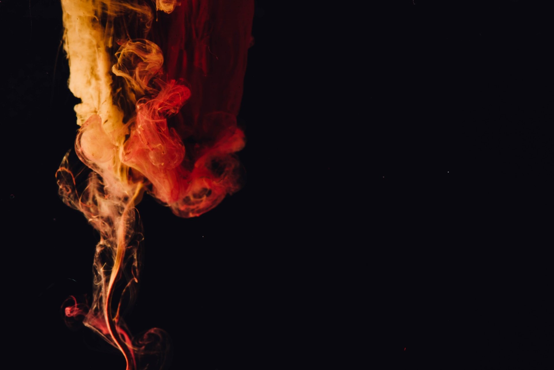 Download Abstract Smoke 4k Ultra HD Wallpaper by chuttersnap