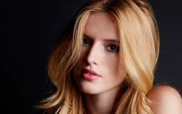 American brown eyes blonde face actress Celebrity Bella Thorne HD Desktop Wallpaper | Background Image