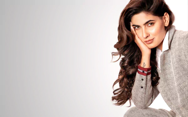 long hair brunette Indian actress Celebrity Karishma Sharma HD Desktop Wallpaper | Background Image